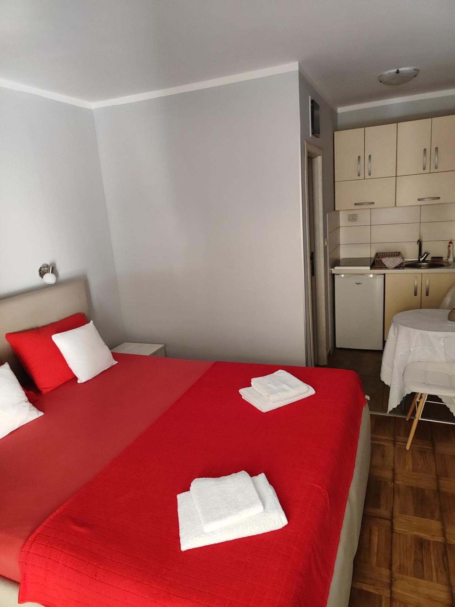Apartmani Radovic 2 Budva Buitenkant foto
